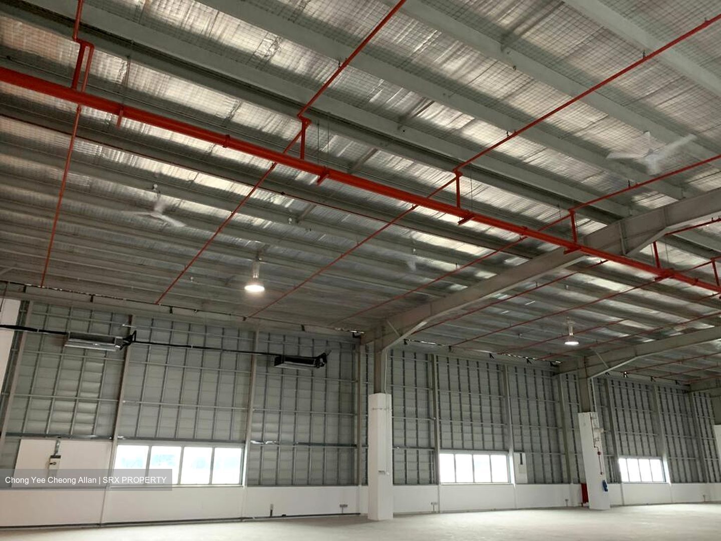Thyssen Haniel Logistics Centre (D16), Warehouse #458801061